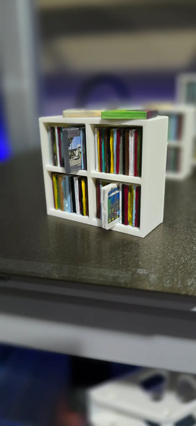 Mini Vinyl Kallax Shelf (Customize) - Free 3D Print Model - MakerWorld