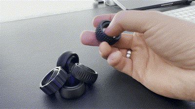 Finger spinner fidget - Different sizes and styles