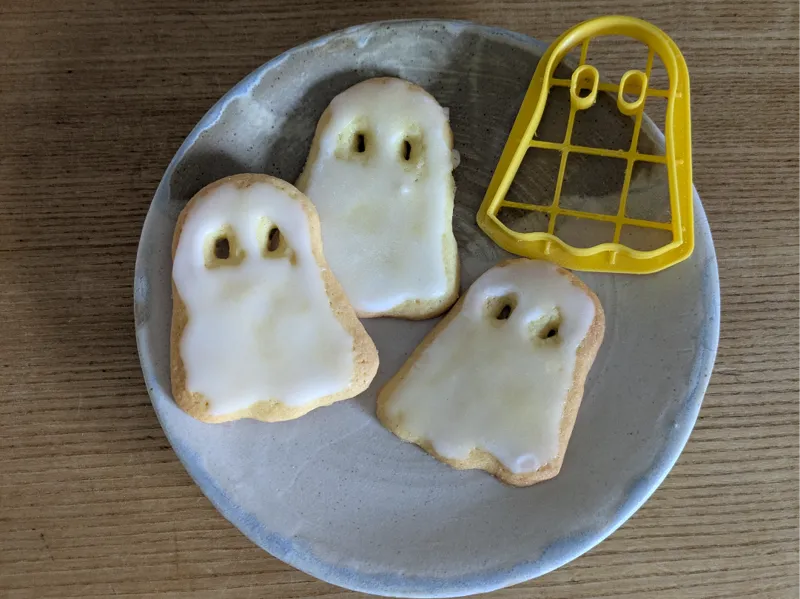 Ghost cookie cutter