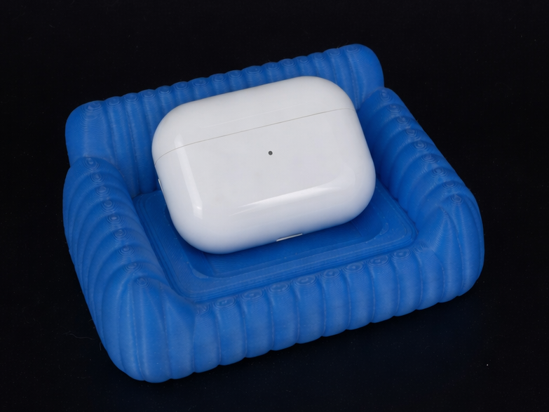 AirPods Lounge Chair – Cute Desktop Sofa Stand