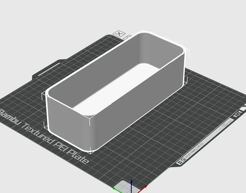 Small pencil box  20 cm x 8 cm x 5,5 cm