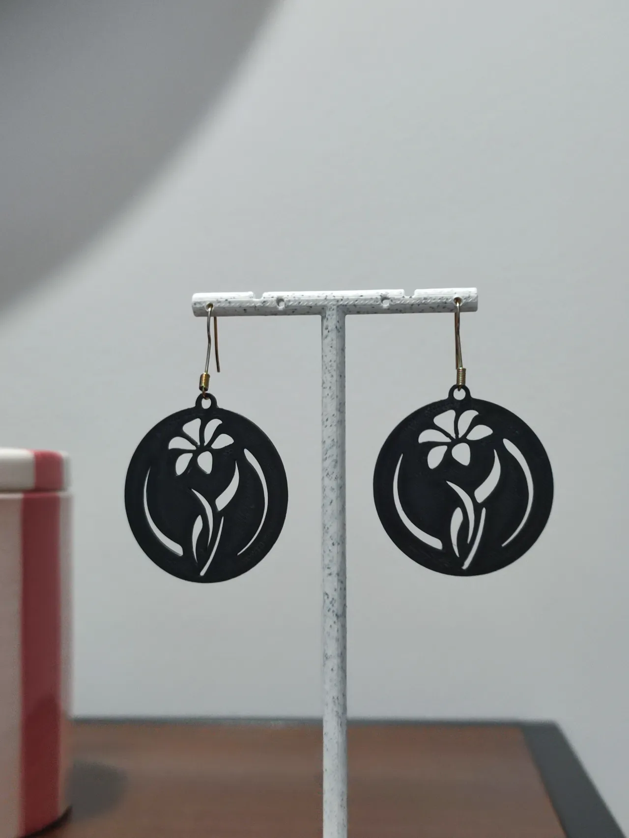 Aretes Flor de Azabache view 2