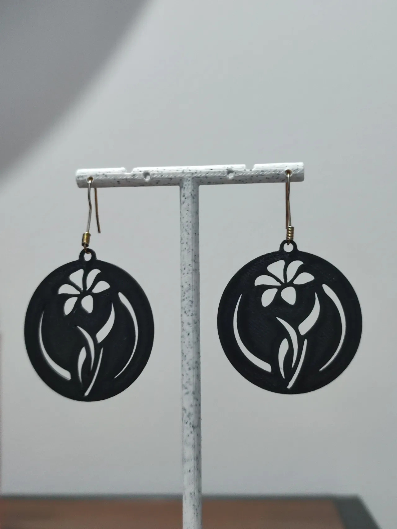 Aretes Flor de Azabache view 3