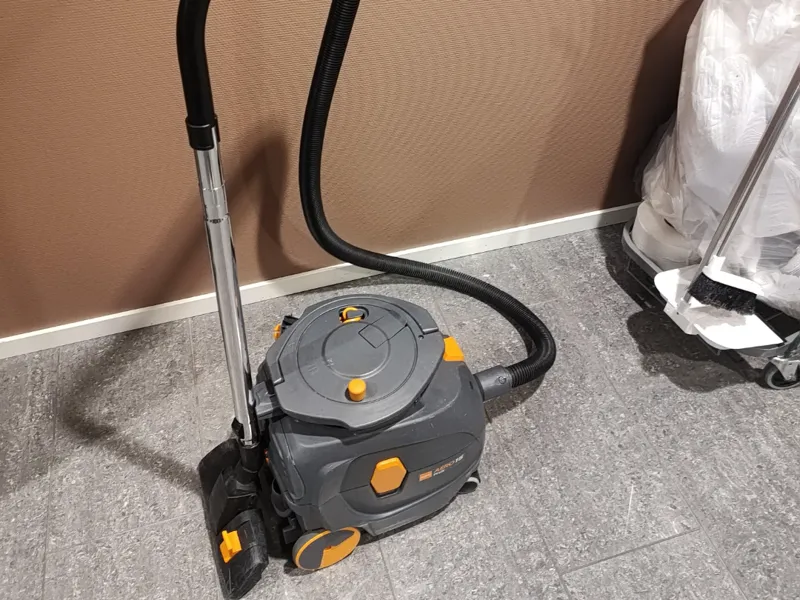 Telescopic rod repair for TASKI AERO vacuum