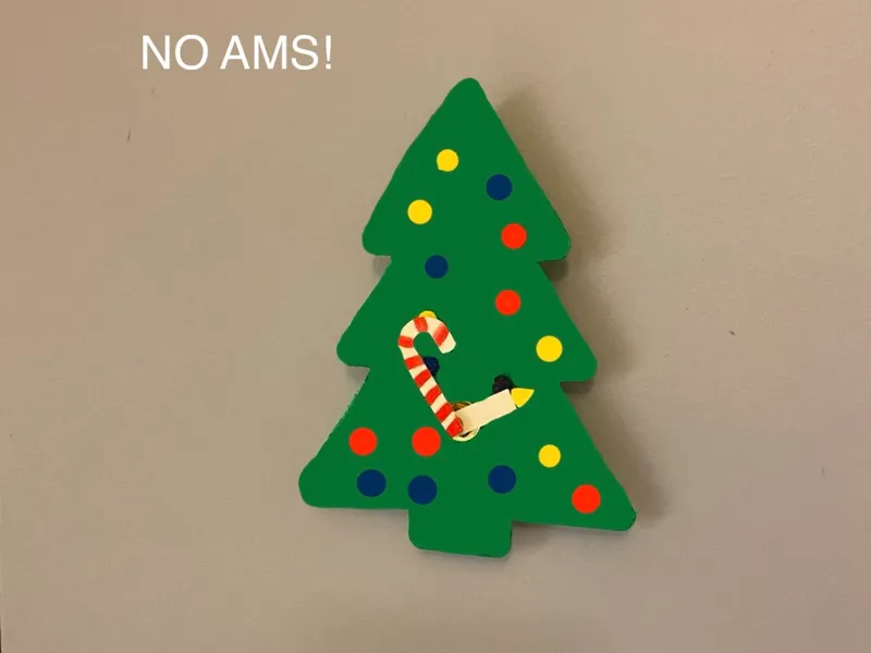 Christmas tree clock
