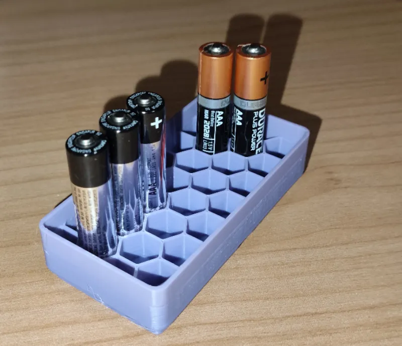GridFinity Honeycomb AAA battery holder