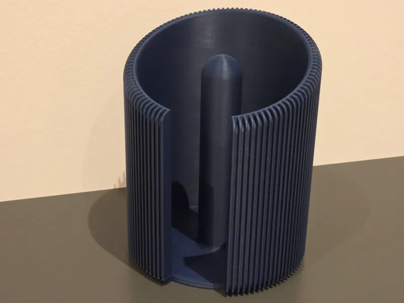 Paper Towel Holder / Kitchen Roll Dispenser