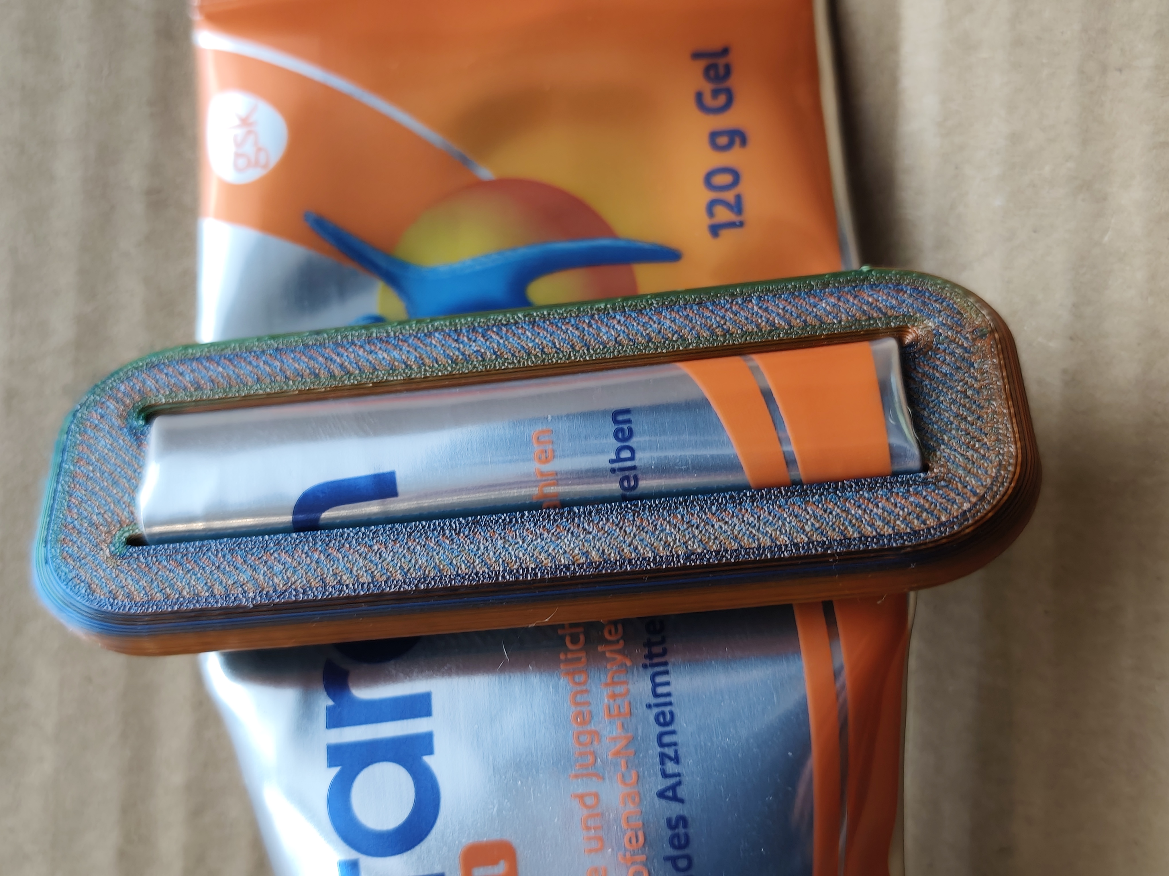 Miniatura 5 do modelo 3D Toothpaste sqeezer