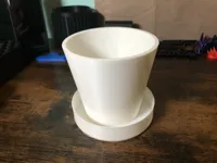 This is the extra small variant of the pot.