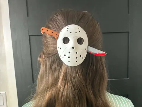Clip o pieza de sujeción: Jason Hair Clip | Jason Hair Pin — referencia de MakerWorld
