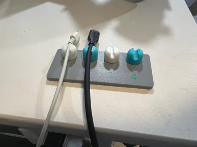Simple Magnetic Cable Holder | 2 Sizes