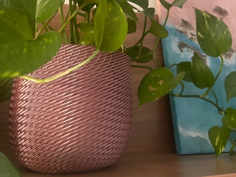 Maceta decorativa efecto mimbre
