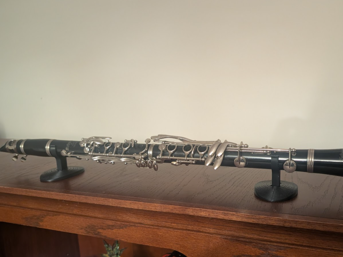clarinet holder display stand
