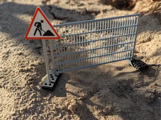 Construction fence