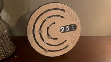 Letrero o emblema decorativo: AEVUM - The Perpetual Calendar — vista de referencia 3