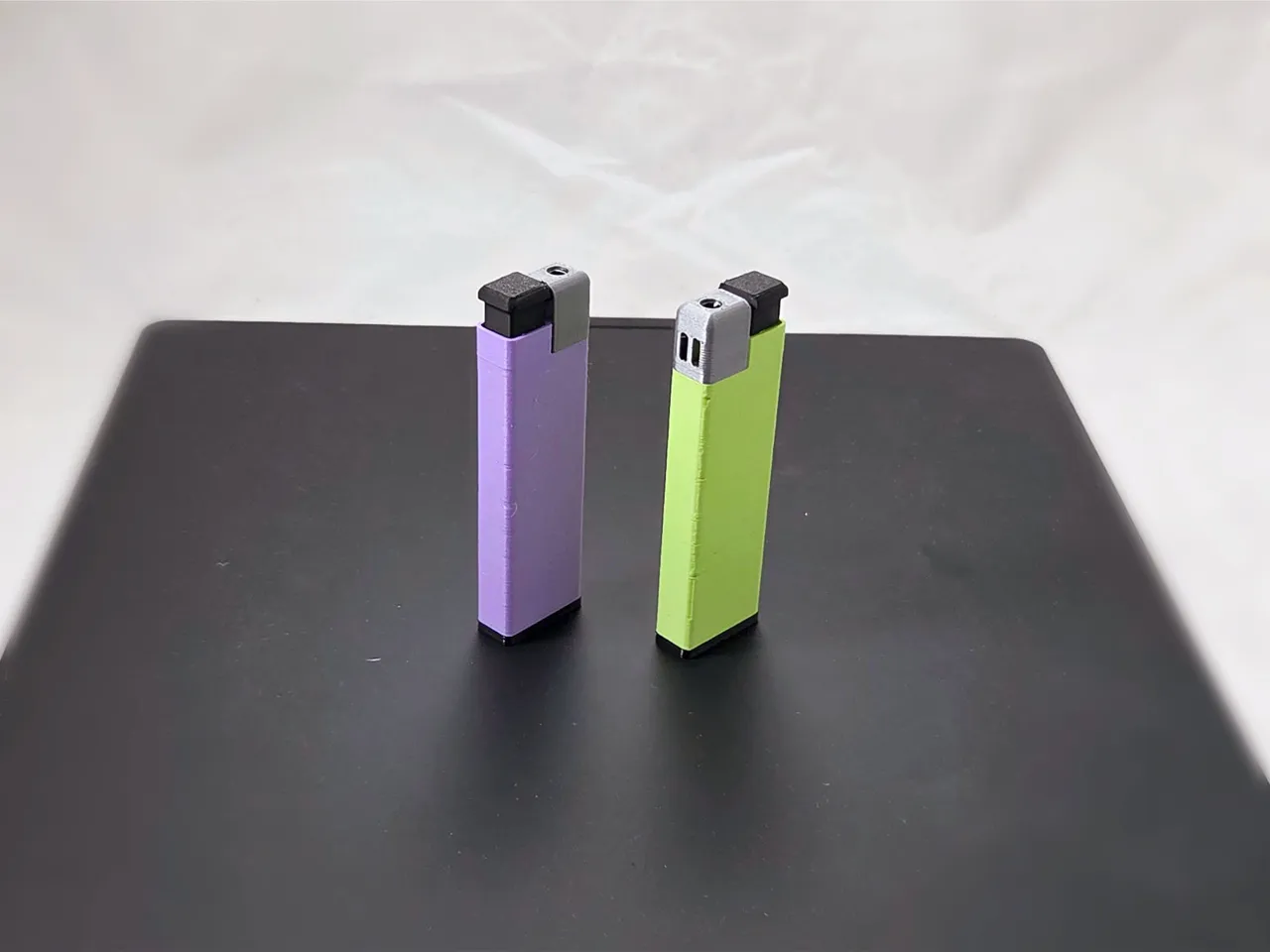 Aqua Lighter - Prank Water Lighter view 3