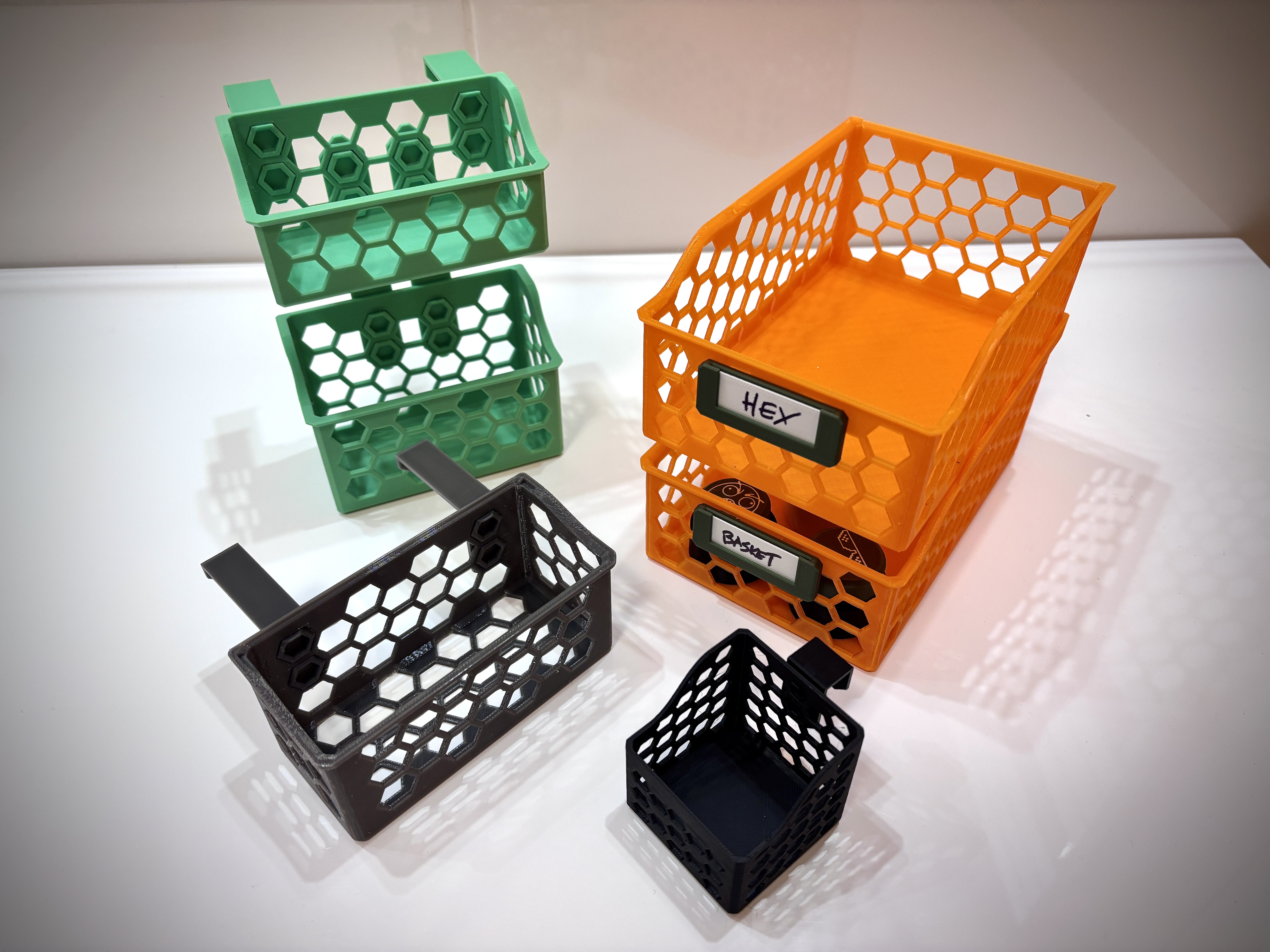 Miniatura 2 do modelo 3D Hex Bin - parametric, hang, multi-connect