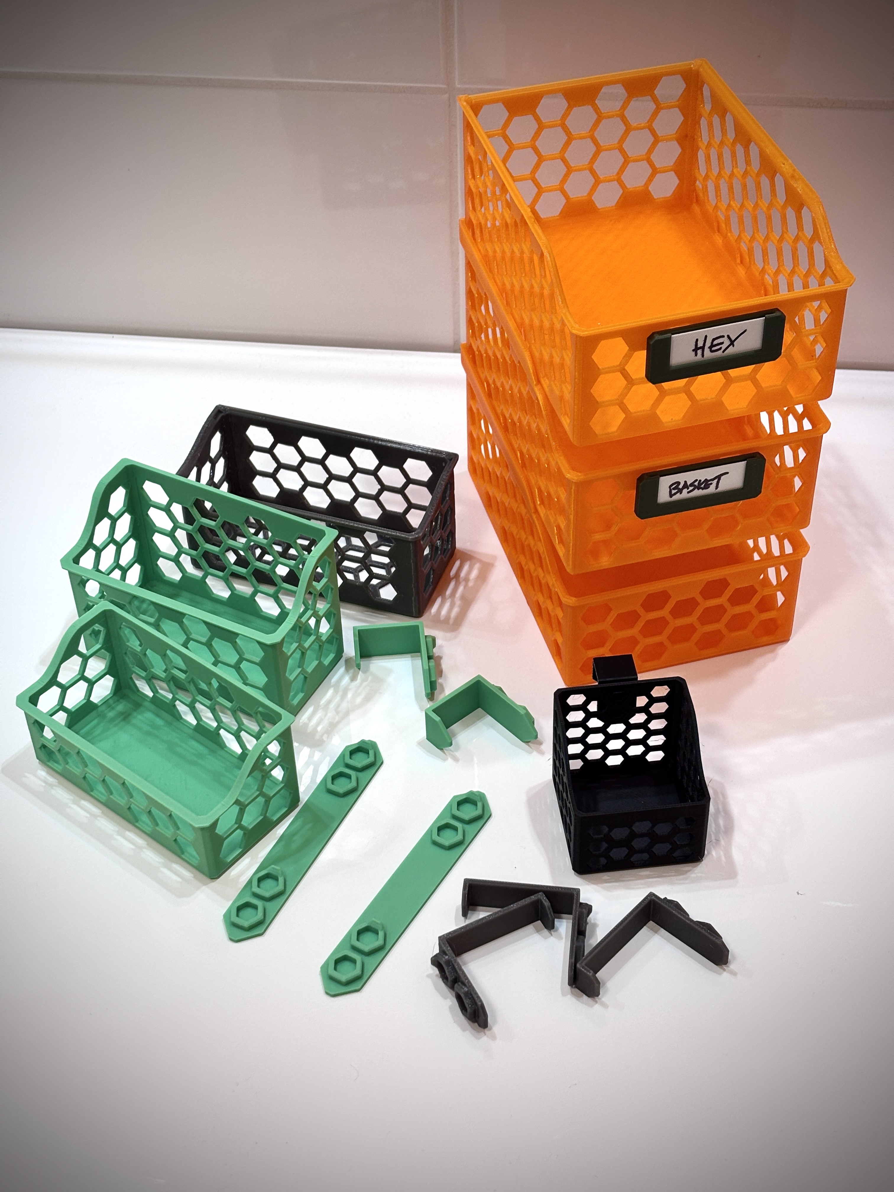 Miniatura 3 do modelo 3D Hex Bin - parametric, hang, multi-connect
