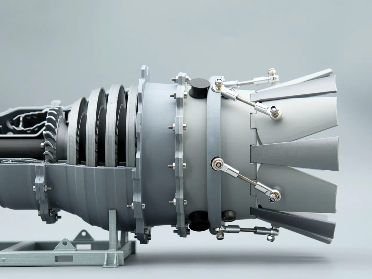 Afterburner & Variable Nozzle view 2