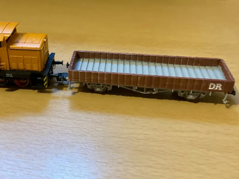 Flachwagen/Rungenwagen DR Spur TT