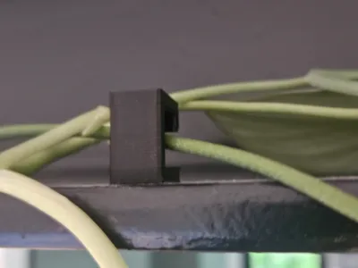 small magnetic plant holder v1