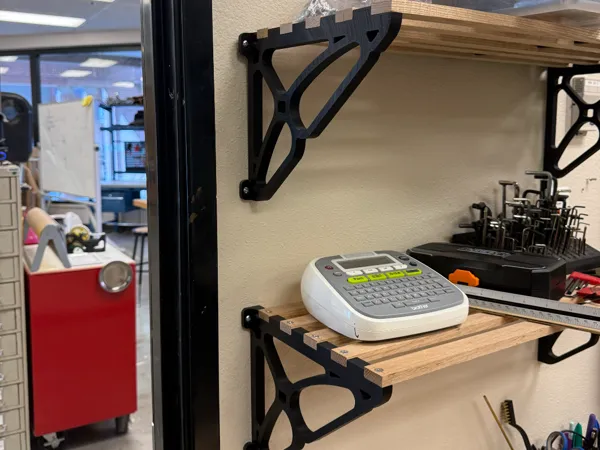 https://makerworld.bblmw.com/makerworld/model/USb5c88ea9276906/design/2025-11-11_b6f6c14fad159.jpg