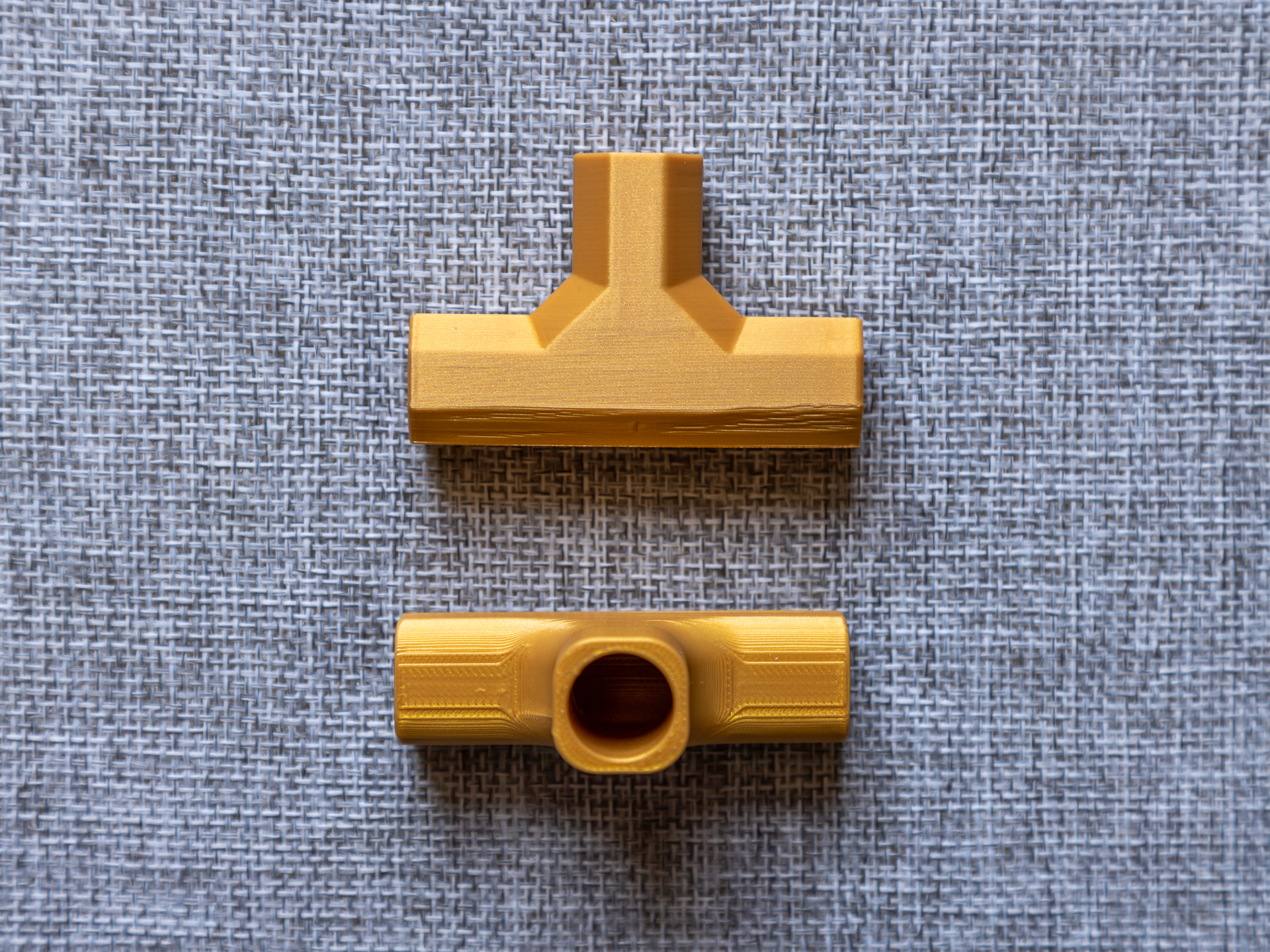 Miniatura 1 do modelo 3D PVC管直径20MM三通