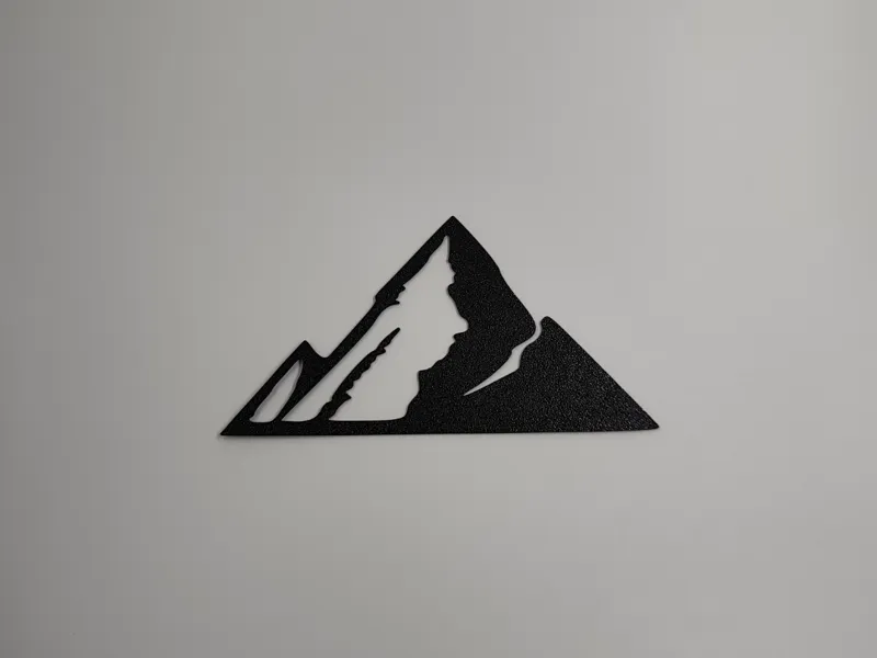 Silent Summit – Minimalist Mountain Silhouette