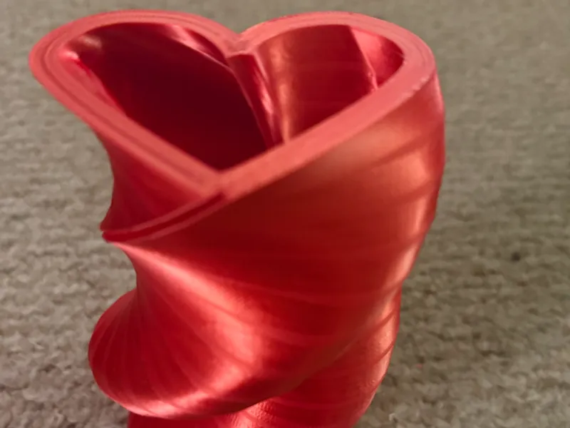 The Twisted Heart Vase