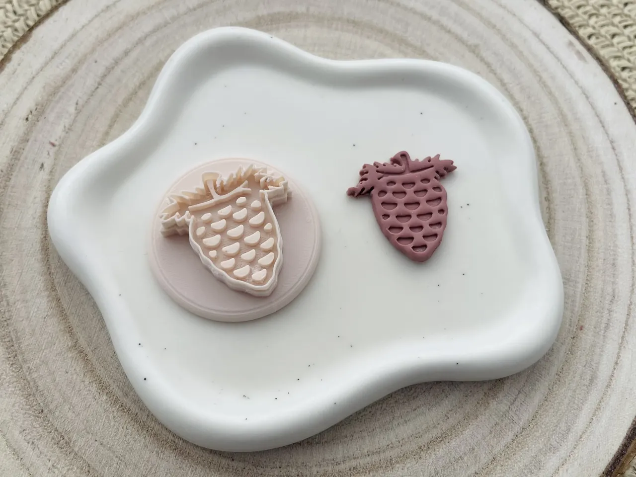 Pinecone Polymer Clay Earrings Cutter view 2