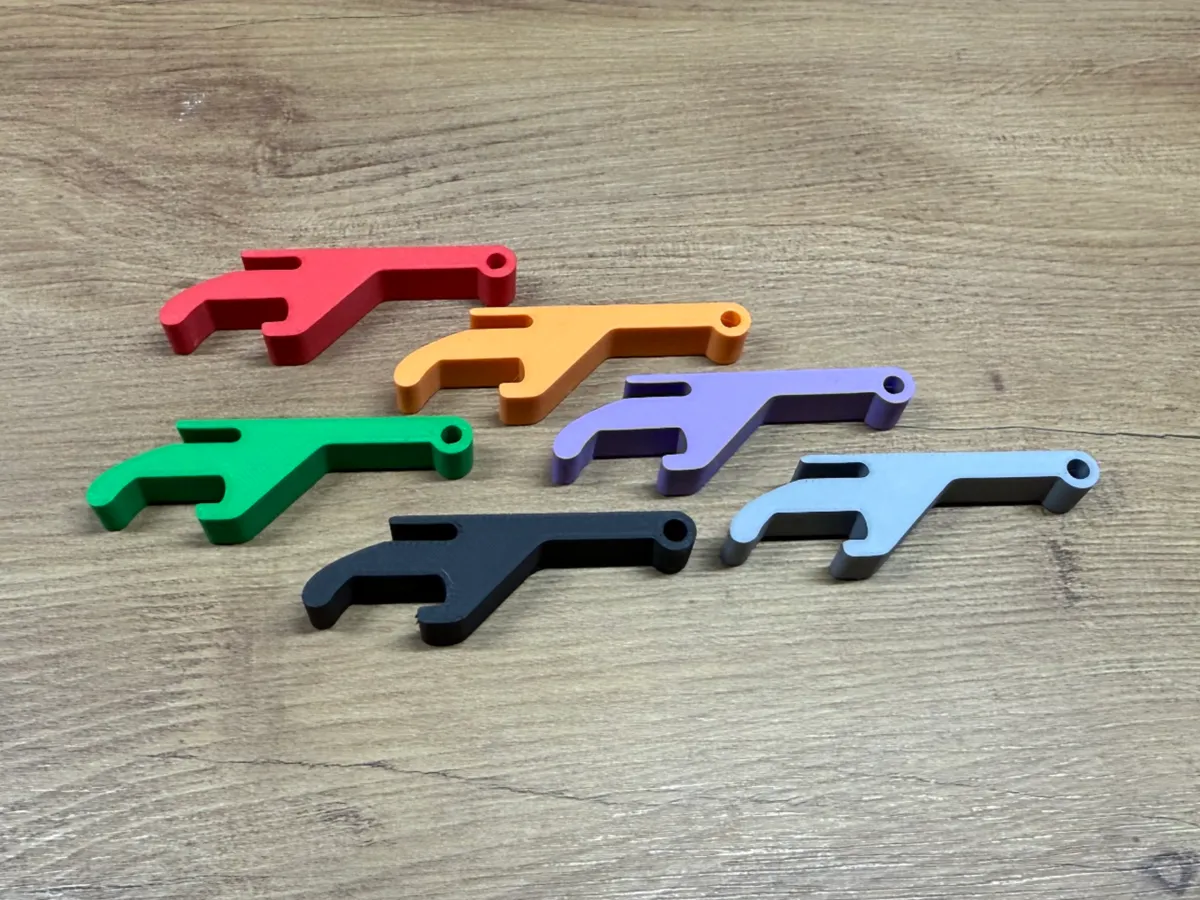 Bottle and can opener by mika MakerWorld: Download Free 3D Models - 3D model önizlemesi