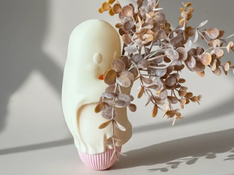 Happy ghost vase
