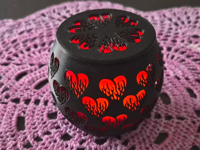Tealight / Puck Light "Flaming Heart" LED-Diffuser
