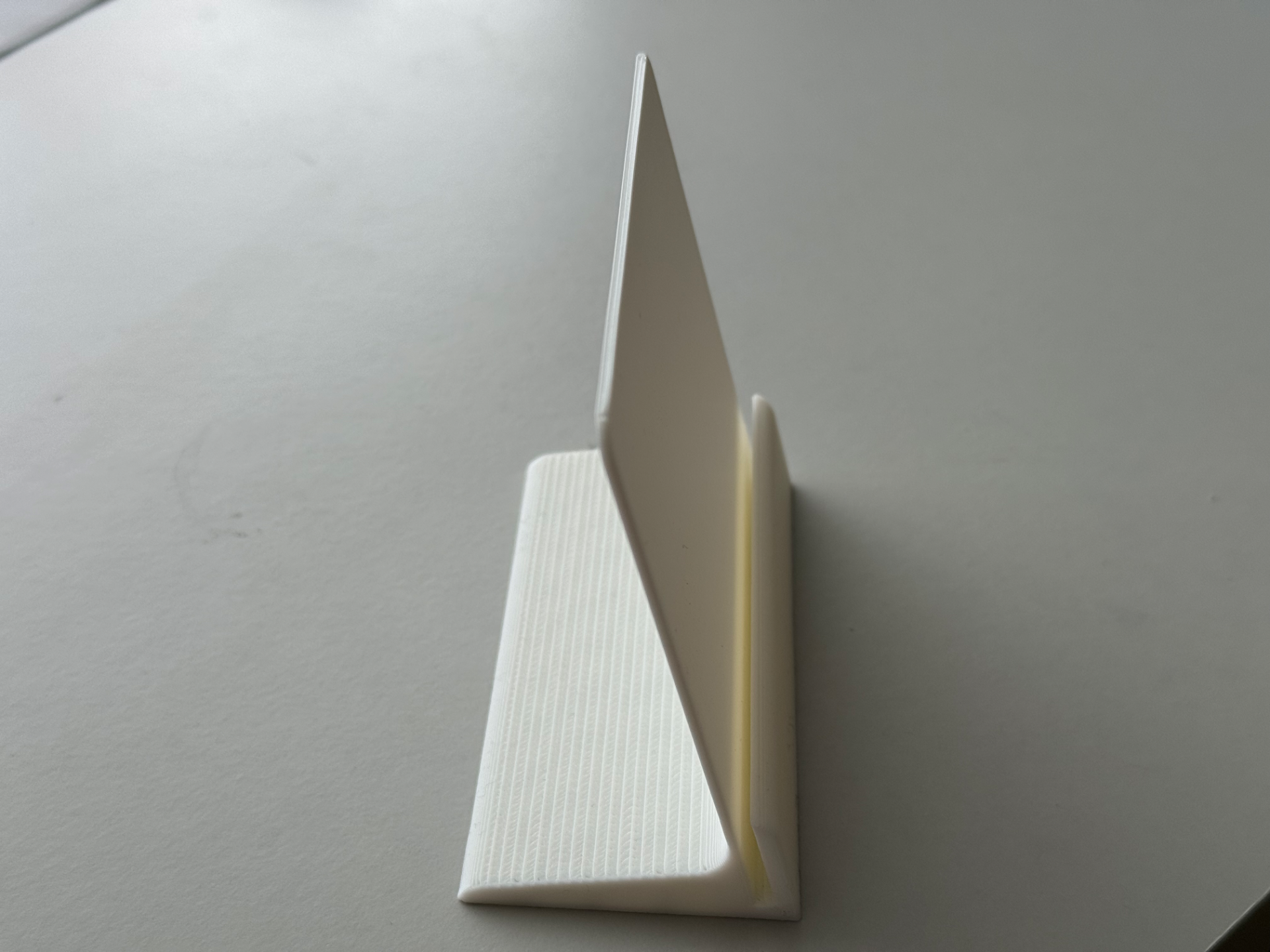 Holder for Paper, Notes, Signs, Photos etc.