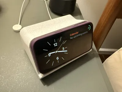 iPhone 16 Minimal Dock