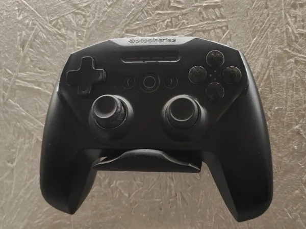 Support mural pour manette Steelseries Stratus