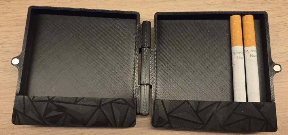 Cigarette case with Magnet lock - Free 3D Print Model - MakerWorld