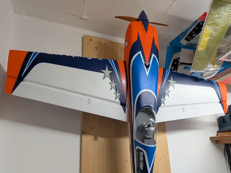 E-Flite Extra 330 SC Wall Mount