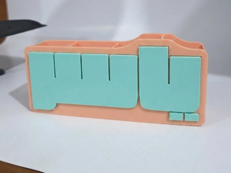 Arabic Name Desk Organizer | منظم مكتب بالاسم