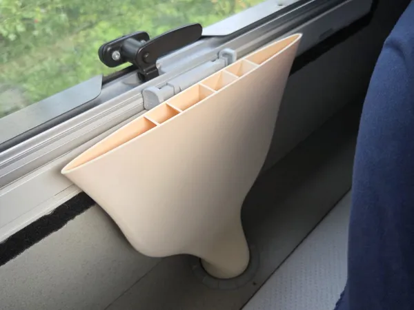 https://makerworld.bblmw.com/makerworld/model/USb5ffe1a09a29e3/design/2025-09-17_6afff2493c5278.jpg