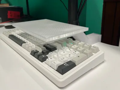 Universal Floating Desk Shelf