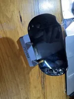 PS Vita 2000