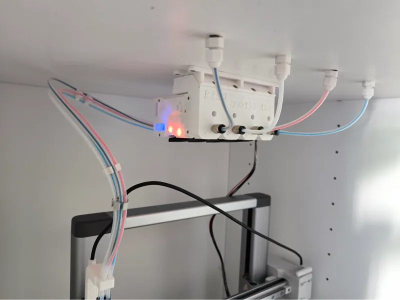 Ceiling mount for BMCU