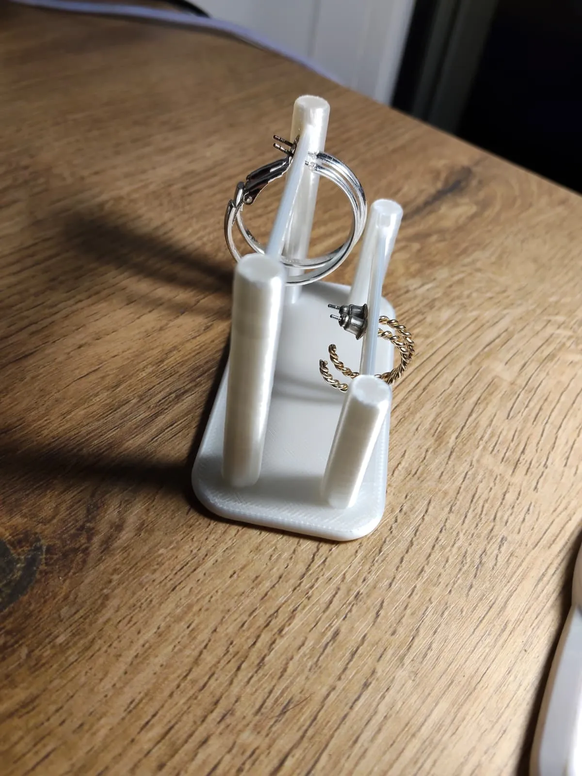 Earrings holder view 2