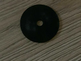 Podložky průměr 5cm díra 5mm  tloušťka 4mm