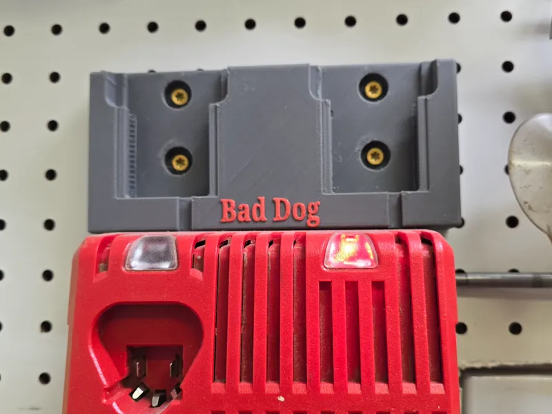 M18 Dual Battery Holder