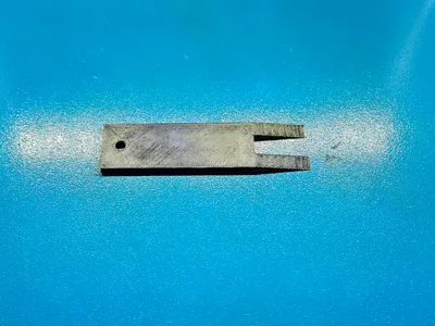 High pressure fuel pump line tool