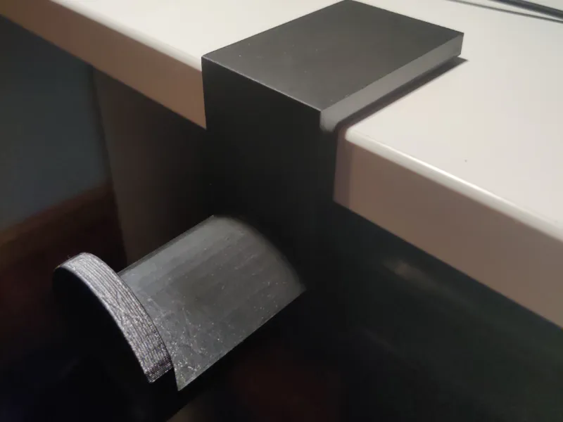 Headphone Holder - Staples Union and Scale Desk 