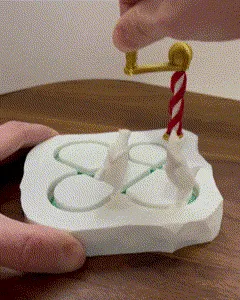 Ice Skating Polar Bear Automaton view 2