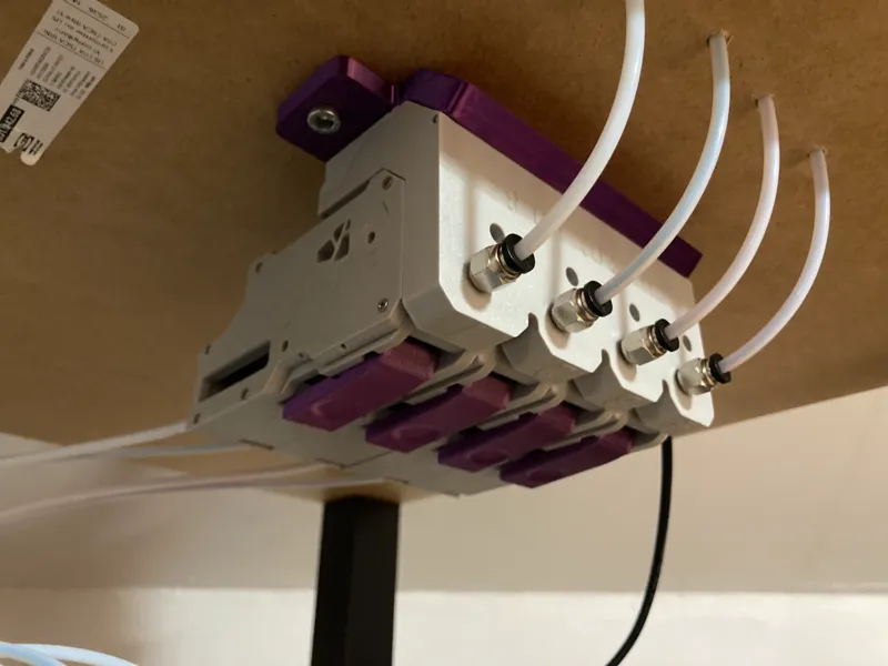 BMCU holder for LACK table M6x75 bolts